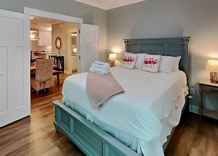 Holiday home Sea La Vie- Beach-pools-trails-new Home- Monthly Gulf Shores