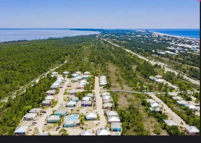 Holiday home Sea La Vie- Beach-pools-trails-new Home- Monthly *