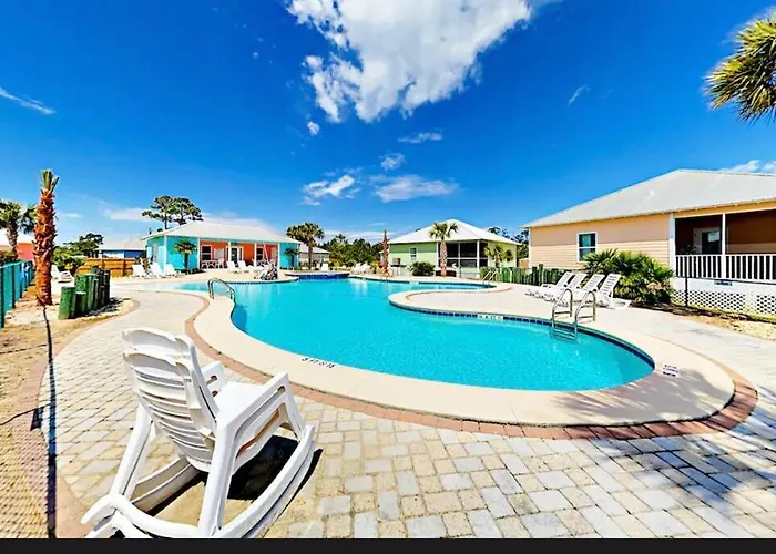 Holiday home Sea La Vie- Beach-pools-trails-new Home- Monthly *
