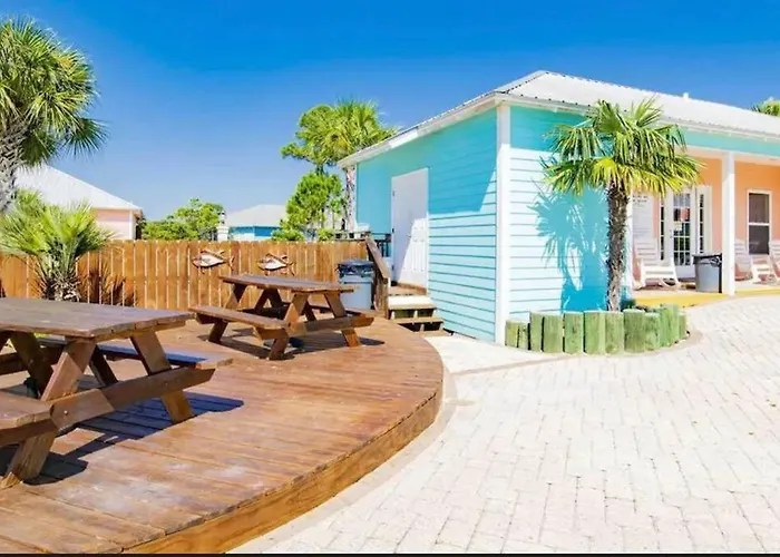 Sea La Vie- Beach-pools-trails-new Home- Monthly Holiday home *